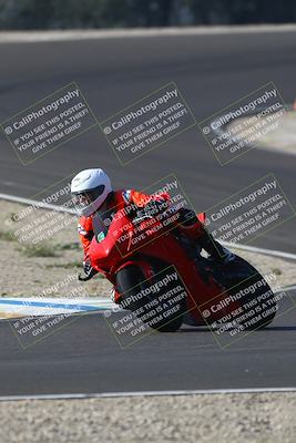 media/Nov-01-2025-TrackDaz (Sat) [[2b4d5192bc]]/C Group/1040pm (Turn 3)/